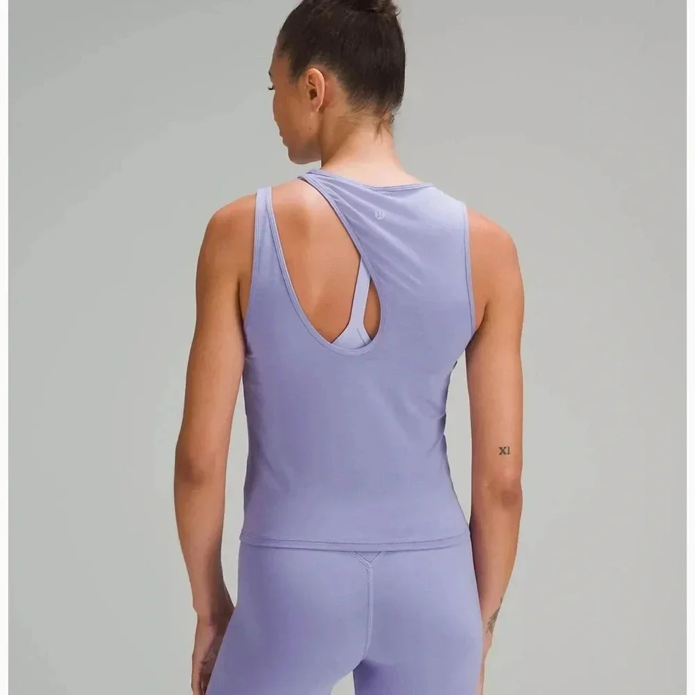 lululemon athletica lululemon shoulder